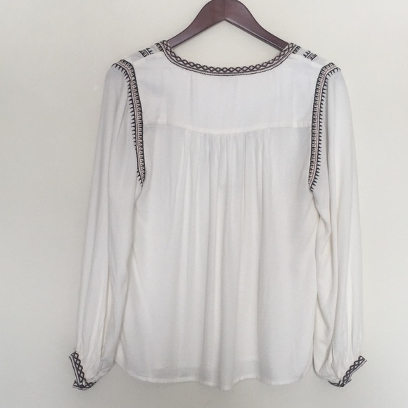 Lucky Brand Embroidered Peasant Blouse - Picture 4 of 8